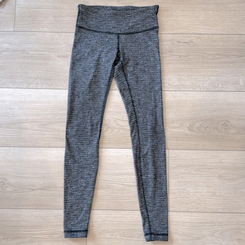 Lululemon Wunder Under Pant lll Black And White Leggings Size 6
